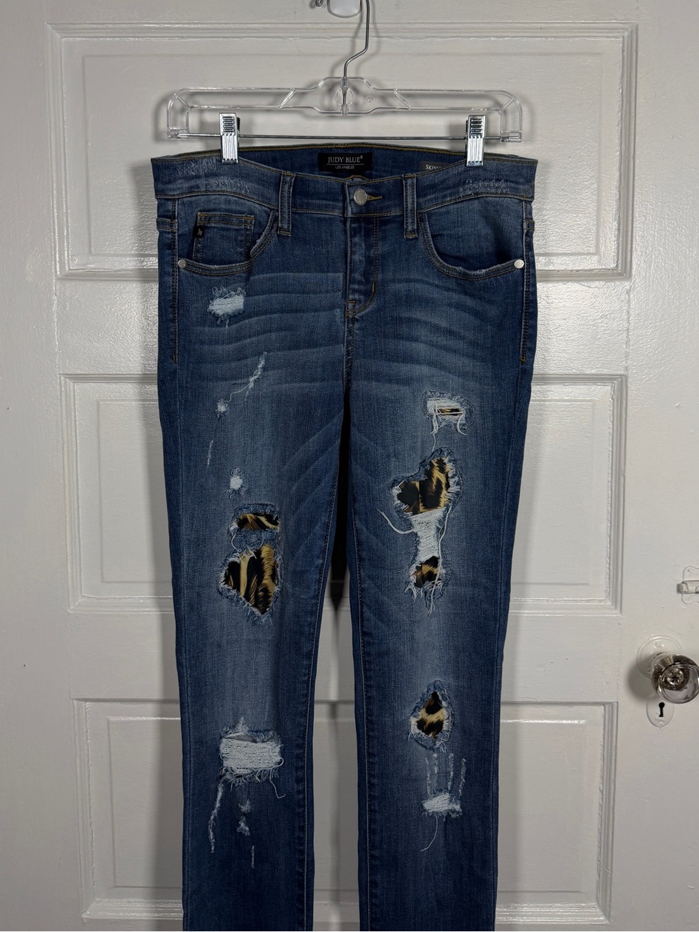 Judy Blue Dark Blue Skinny Jeans Distressed Leopard Patch Faded Whiskered Denim - Picture 5 of 17